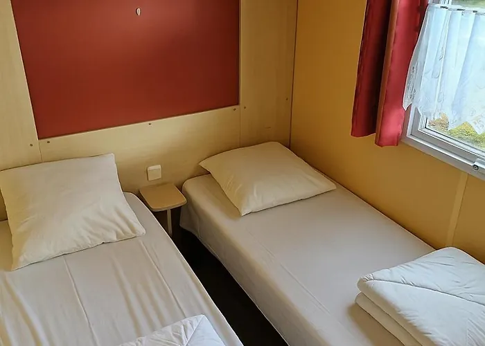 De Brehadour 4 étoiles Mobil-home 7 Personnes Equipement Bébé Inclus Campeggio